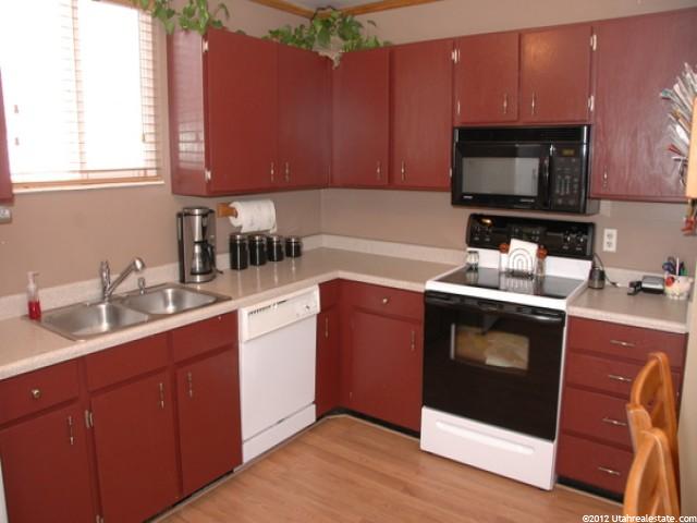 2670 Teal Way, Sandy, UT 84093 — photo 8