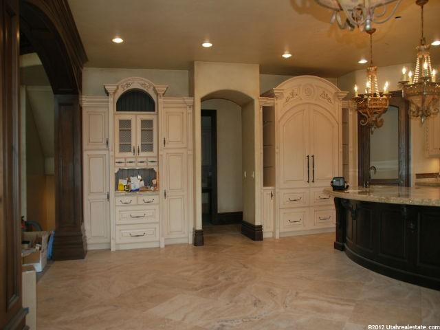 87 E Lone Holw, Sandy, UT 84092 — photo 3