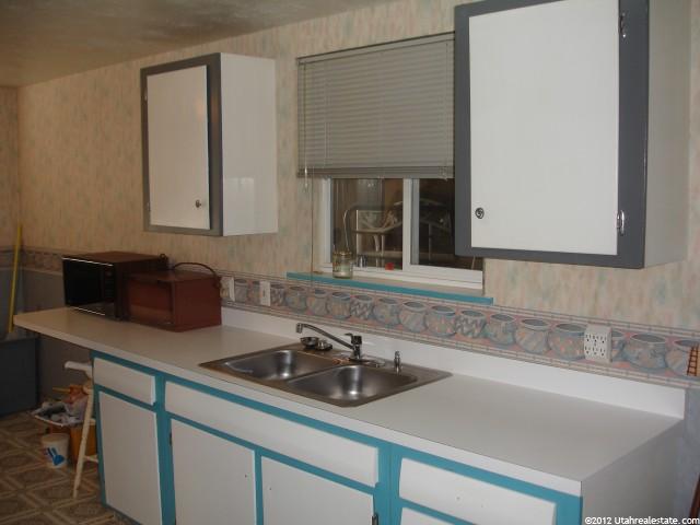 360 W 1400 N, Bountiful, UT 84010 — photo 7