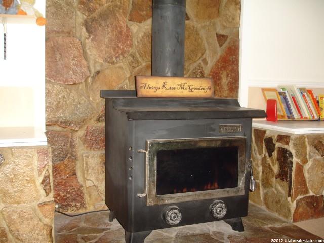 5568 S 3925 W, Roy, UT 84067 — photo 11