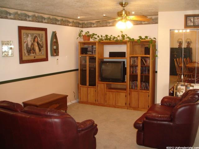 5568 S 3925 W, Roy, UT 84067 — photo 5
