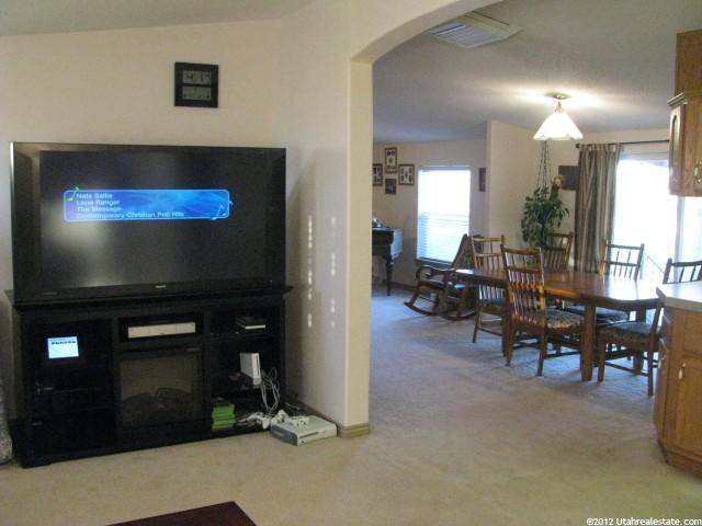 3397 S Vernal Ave, Vernal, UT 84078 — photo 3