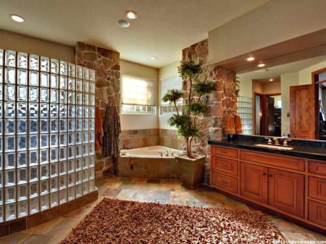 2111 E Stone Canyon Cir, St. George, UT 84790 — photo 10
