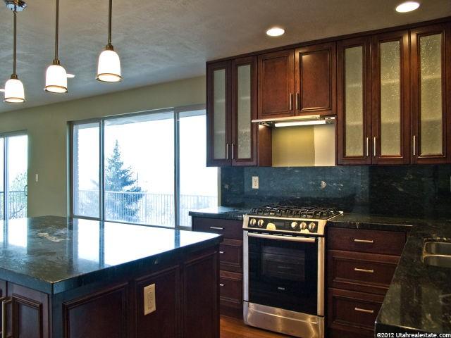 4720 Wallace Ln, Holladay, UT 84117 — photo 5
