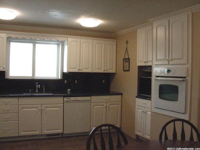 528 E 8000 S, Sandy, UT 84070 — photo 4