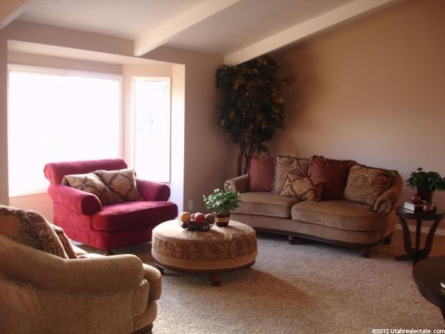 6732 S Perrine Dr E, Midvale, UT 84047 — photo 2