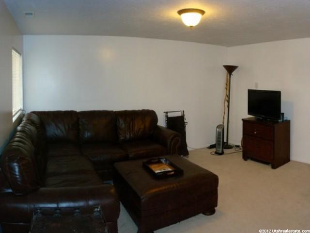 2256 E 3000 N, Layton, UT 84040 — photo 9