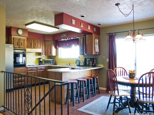 931 Green Oaks Dr, Bountiful, UT 84010 — photo 5