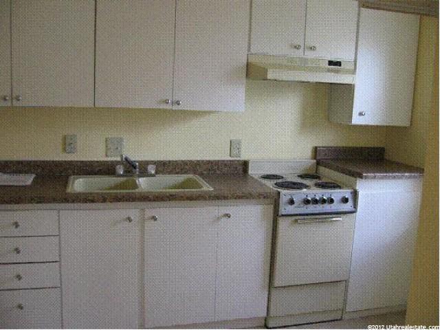 923 E Gentile St, Layton, UT 84041 — photo 9