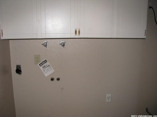 72 E 600 S, Vernal, UT 84078 — photo 10