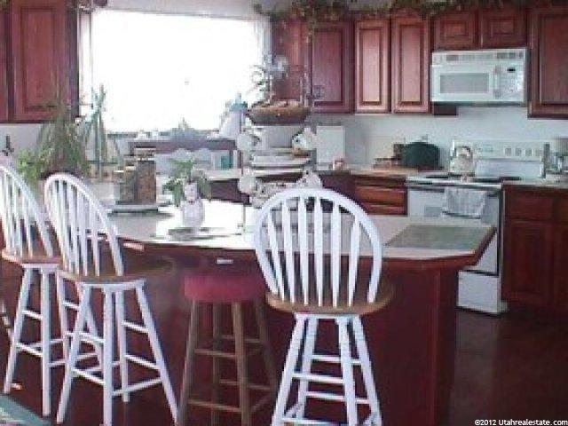 12236 S Bluff View Dr, Sandy, UT 84092 — photo 2