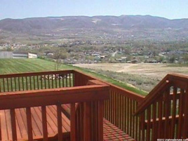 12236 S Bluff View Dr, Sandy, UT 84092 — photo 4
