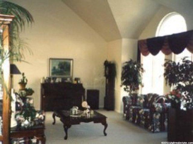 12236 S Bluff View Dr, Sandy, UT 84092 — photo 7