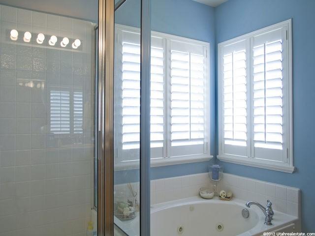 1104 S Emry Ct, Fruit Heights, UT 84037 — photo 9