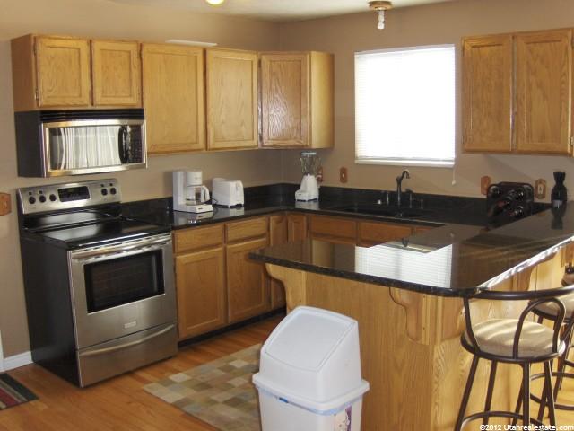 1486 E Valley Ridge Dr, Sandy, UT 84093 — photo 3