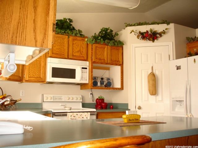 2807 W 4225 S, Roy, UT 84067 — photo 10