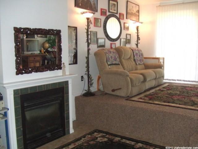1298 Lorl Ln #3, Ogden, UT 84404 — photo 4