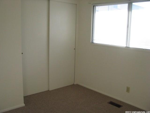 121 W 2100 N, Sunset, UT 84015 — photo 6
