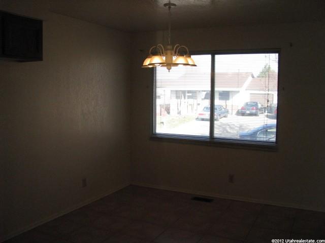 121 W 2100 N, Sunset, UT 84015 — photo 7