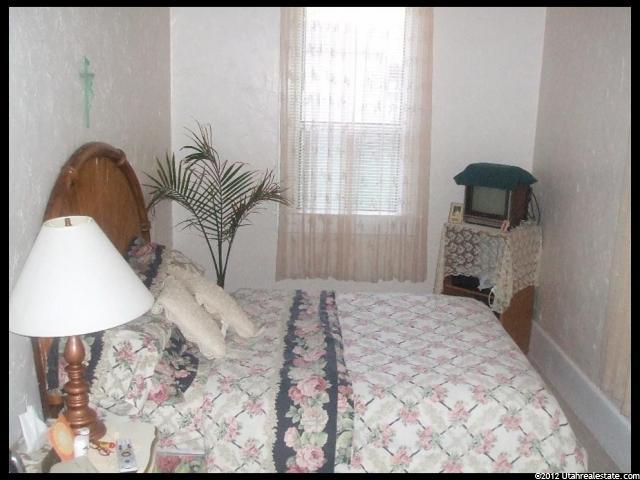2516 Van Buren Ave, Ogden, UT 84401 — photo 6