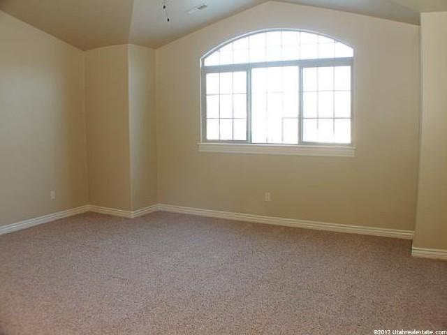745 W 4400 S, Riverdale, UT 84405 — photo 8