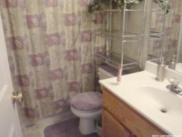 3194 W 5075 S, Roy, UT 84067 — photo 9