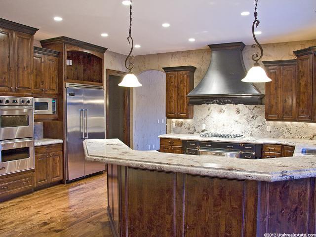 11 Bentbrook Ln, Sandy, UT 84092 — photo 9