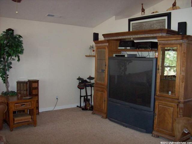 1058 N Main St, Hurricane, UT 84737 — photo 6