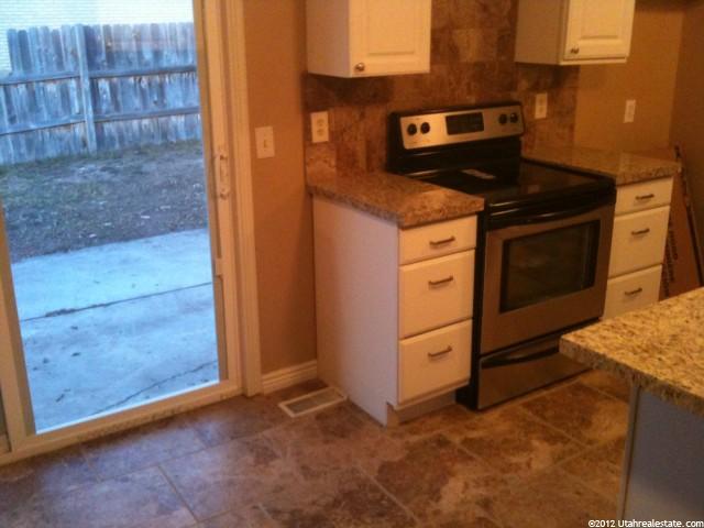 552 E 42nd St S, South Ogden, UT 84403 — photo 4