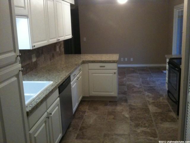 552 E 42nd St S, South Ogden, UT 84403 — photo 6