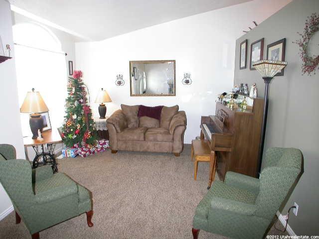1462 N 2725 W, Layton, UT 84041 — photo 2
