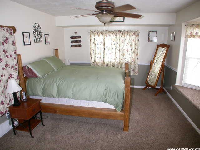 1462 N 2725 W, Layton, UT 84041 — photo 4
