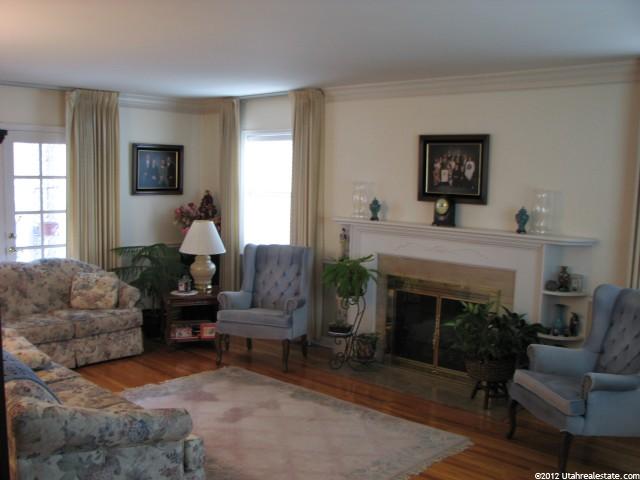 4755 S Rainbow Dr E, Murray, UT 84107 — photo 2