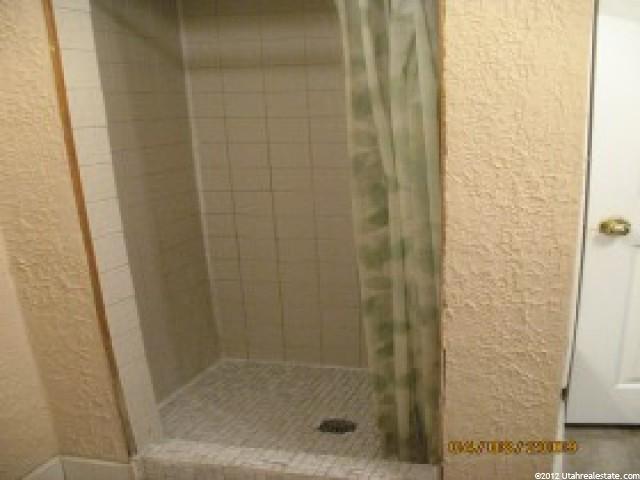 312 S Main St E, Garland, UT 84312 — photo 5