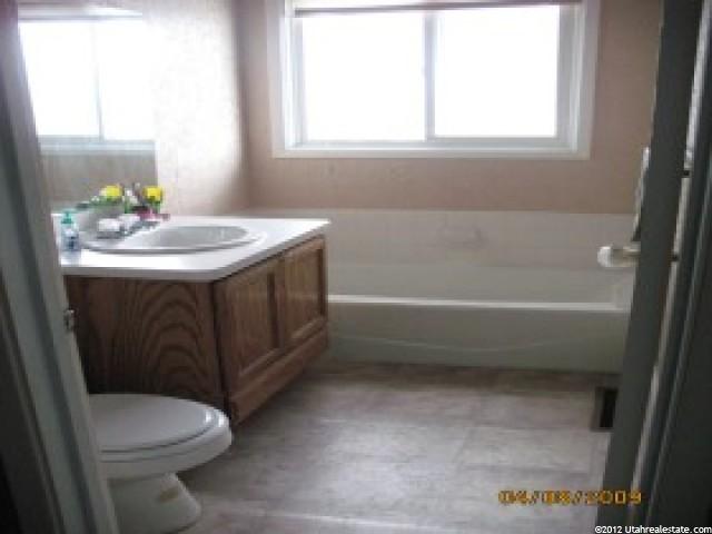 312 S Main St E, Garland, UT 84312 — photo 10
