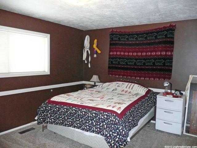 827 S 600 E, River Heights, UT 84321 — photo 7
