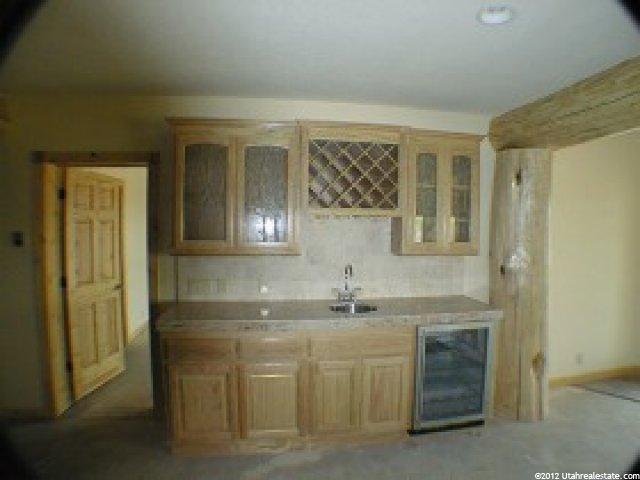 3758 Sunridge Dr, Park City, UT 84060 — photo 2