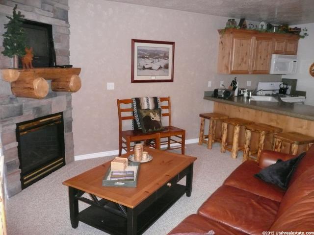 3562 N Fox Run N #404, Eden, UT 84310 — photo 2