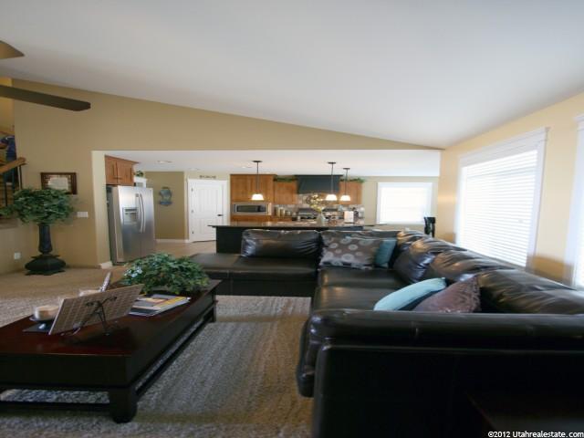 1028 N 1335 W, Clinton, UT 84015 — photo 12