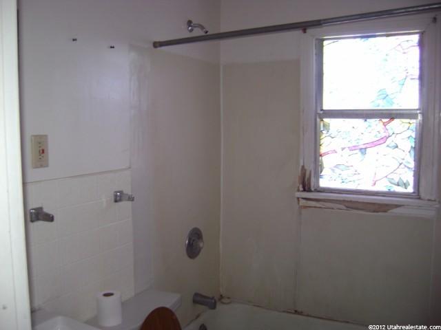 768 12th St, Ogden, UT 84404 — photo 3