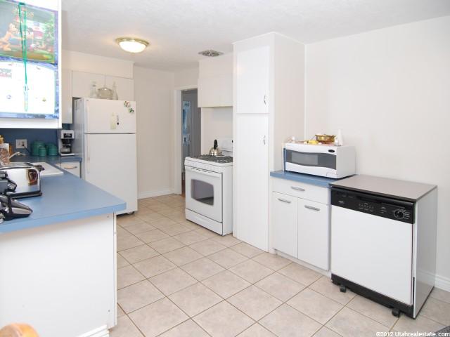 2198 W 6000 S, Roy, UT 84067 — photo 4