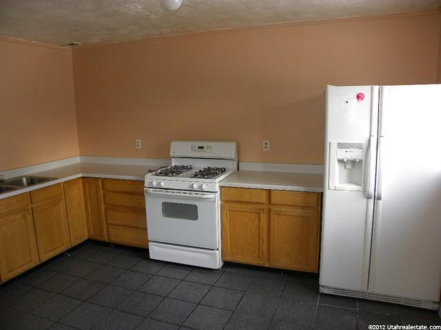 905 W 370 S, Logan, UT 84321 — photo 7