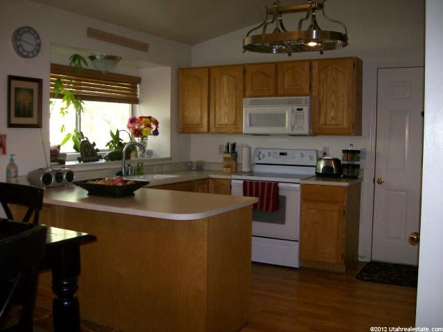 1698 S 300 E, Kaysville, UT 84037 — photo 3