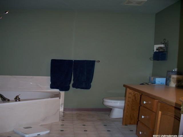 1608 E 3500 S, Vernal, UT 84078 — photo 8