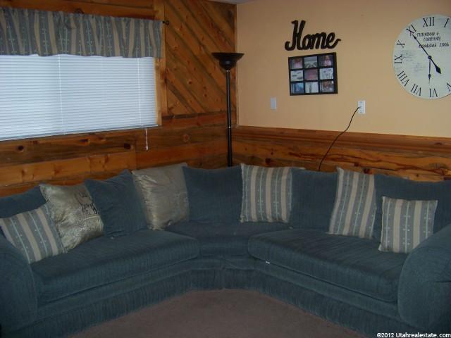 284 N 500 W, Clearfield, UT 84015 — photo 4
