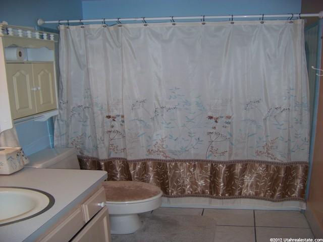 284 N 500 W, Clearfield, UT 84015 — photo 8