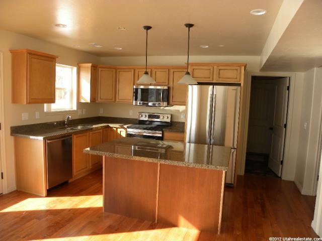 258 W 350 S, Hyde Park, UT 84318 — photo 2