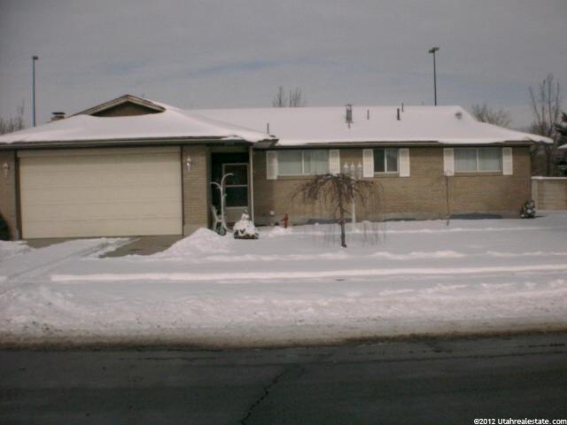 2048 W Bowling Ave S, Taylorsville, UT 84119