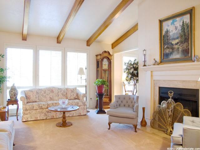 1807 Whispering Oaks Dr, Ogden, UT 84403 — photo 4