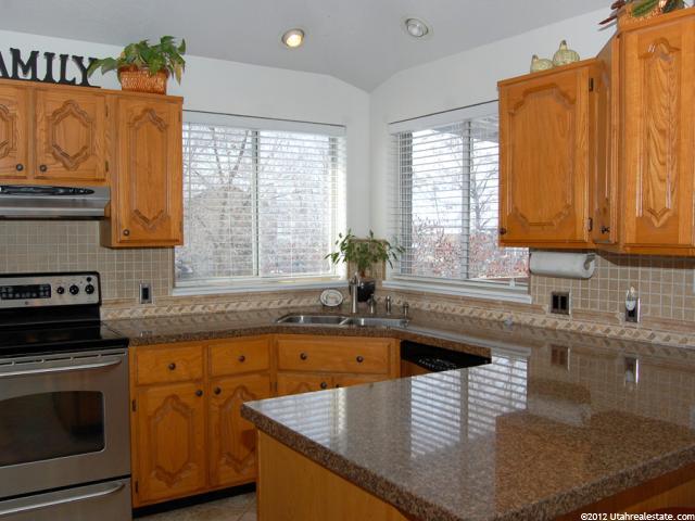2095 N 2275 E, Layton, UT 84040 — photo 5